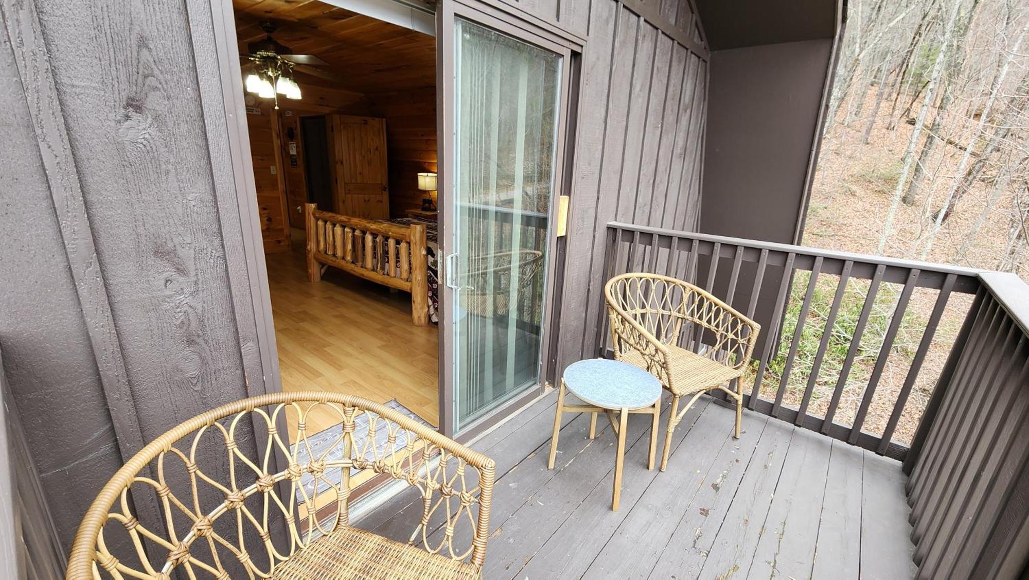 Lazy Bear Cabin Sevierville Extérieur photo
