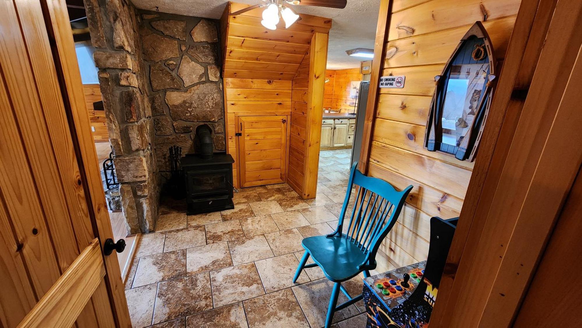 Lazy Bear Cabin Sevierville Extérieur photo