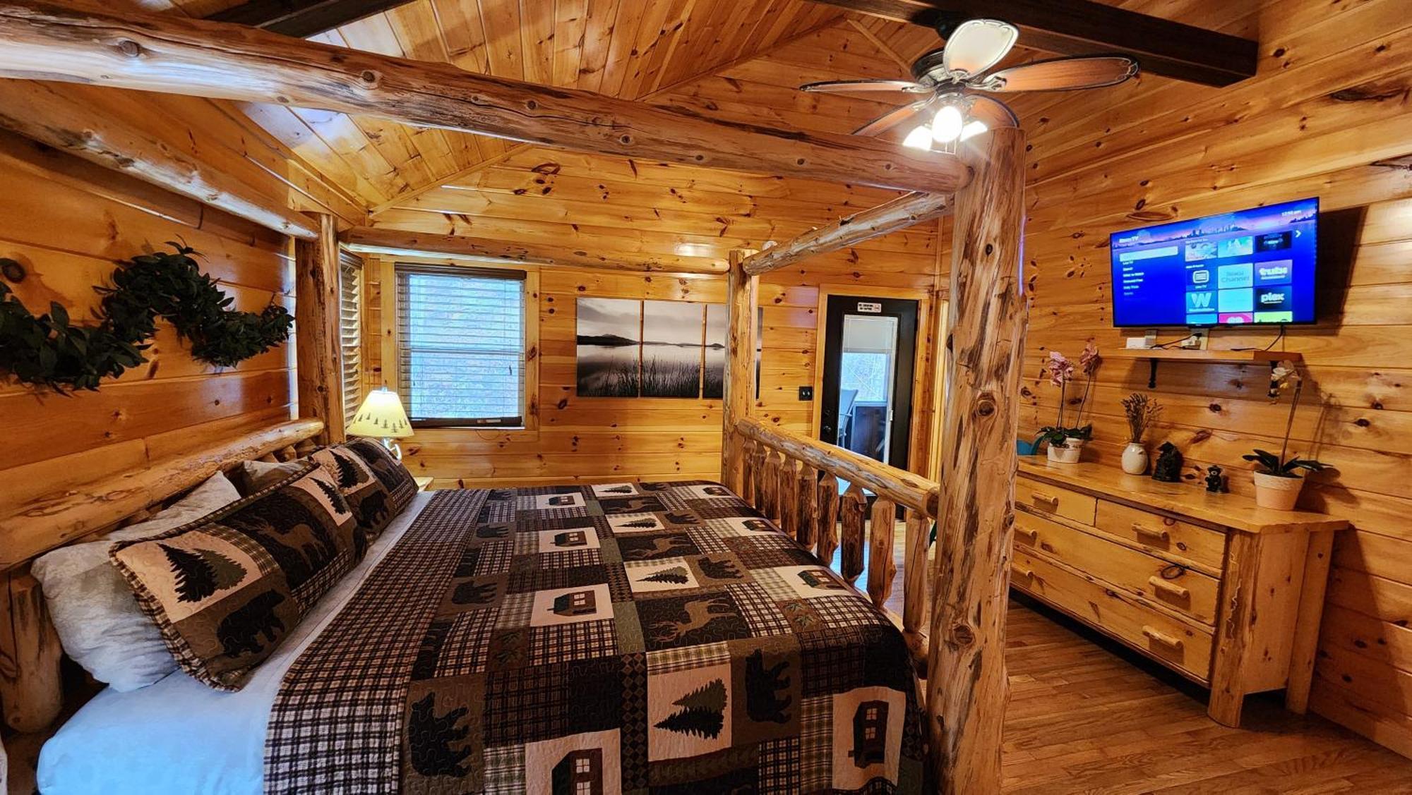 Lazy Bear Cabin Sevierville Extérieur photo