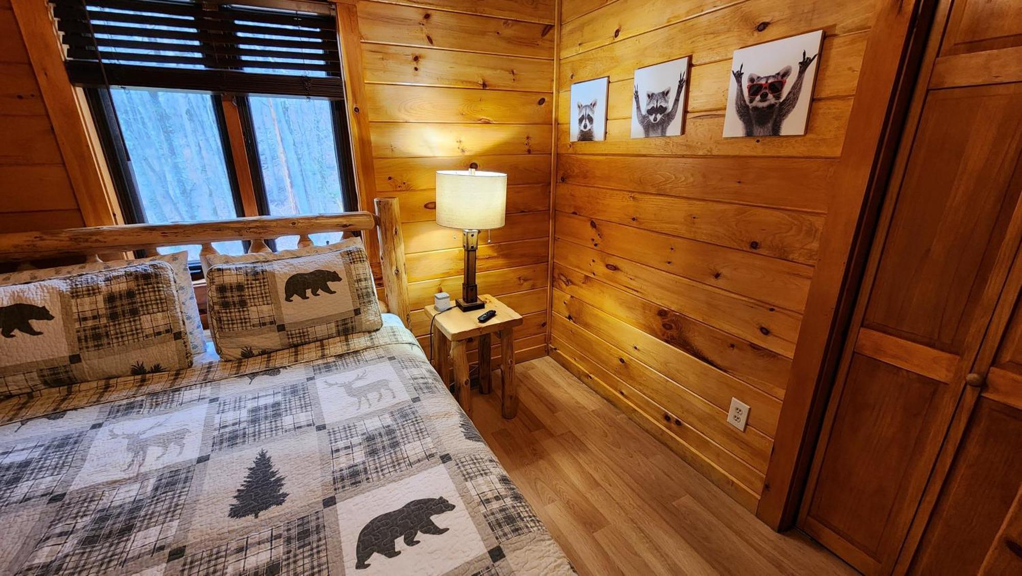 Lazy Bear Cabin Sevierville Extérieur photo