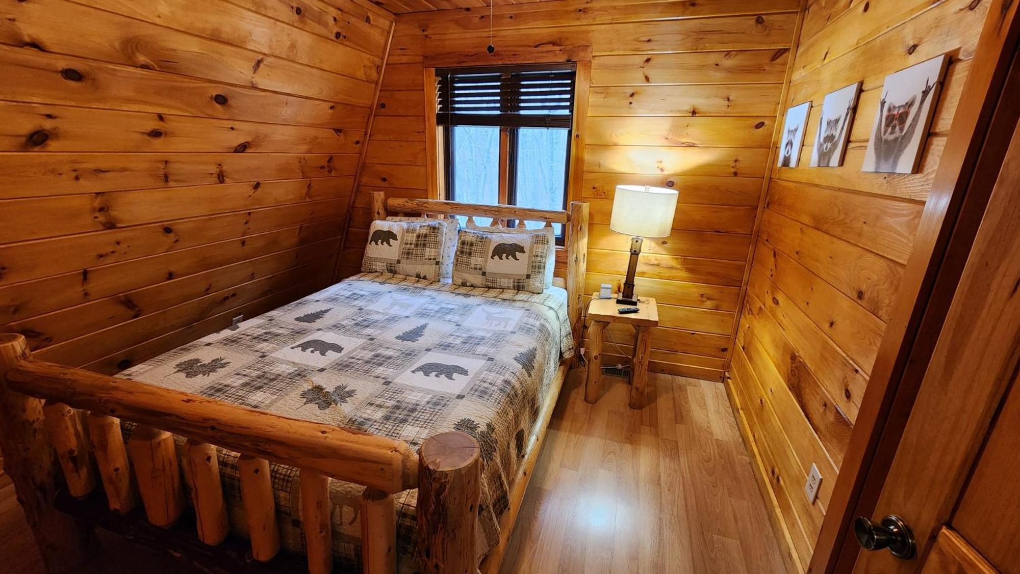 Lazy Bear Cabin Sevierville Extérieur photo